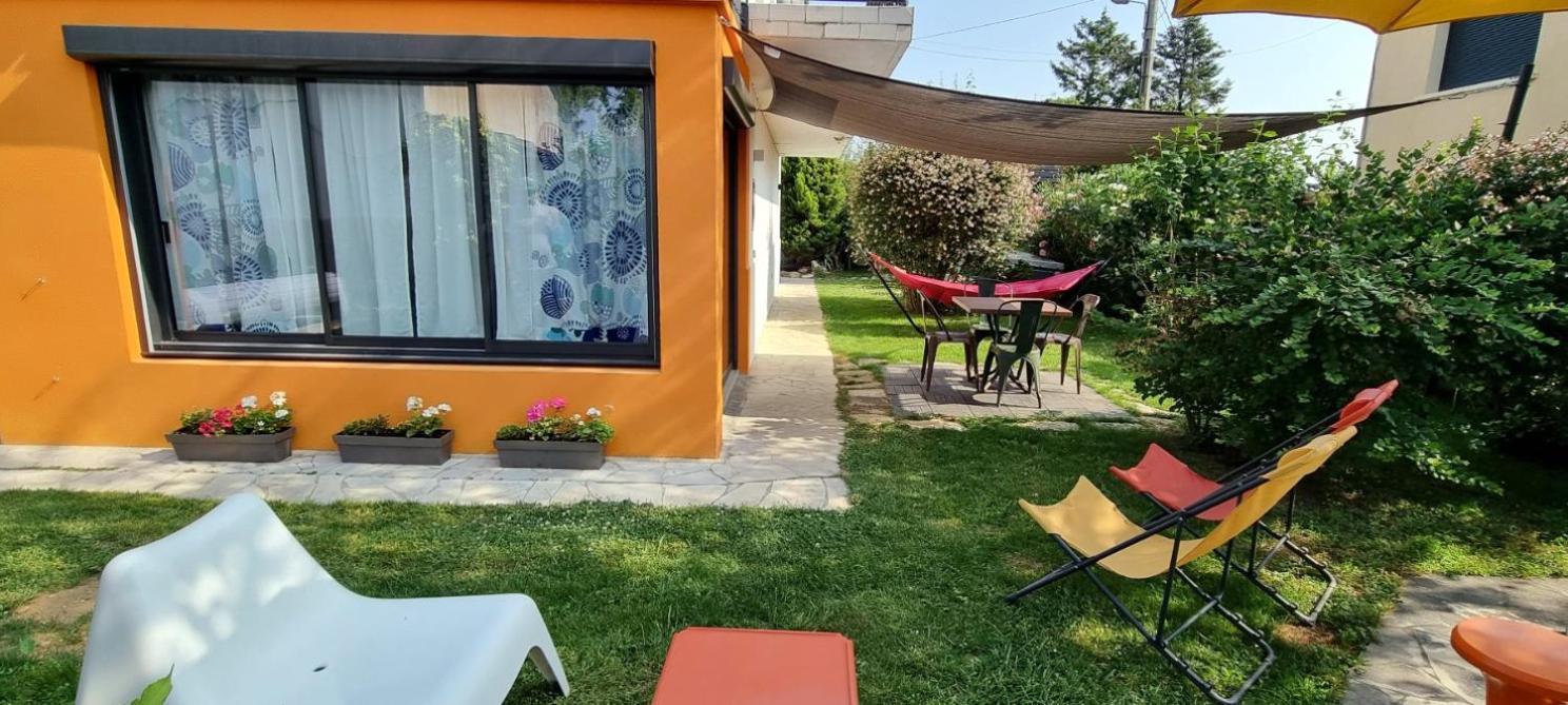 La Maison Pop Appartement Meuble Independant Avec Jardin 伊泽尔河畔的罗曼 外观 照片